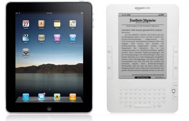 Apple iPad vs Amazon Kindle
