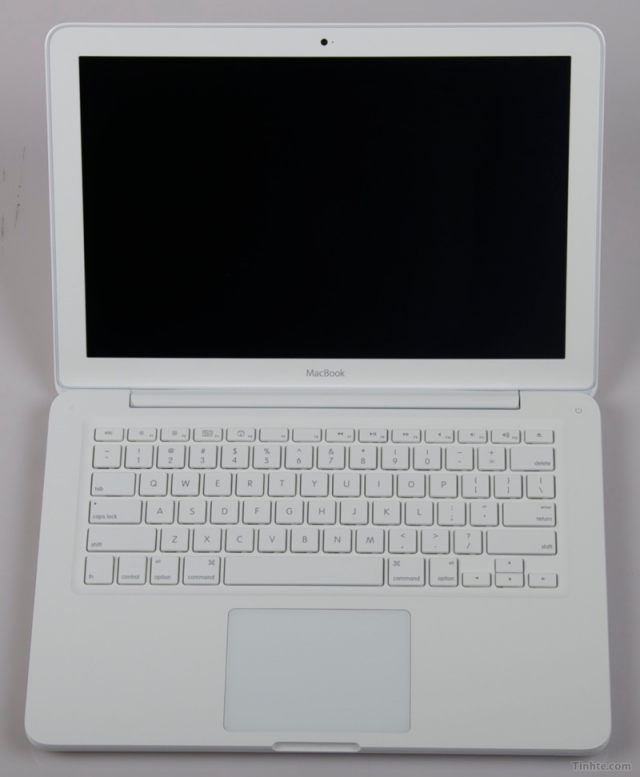 MacBook White
